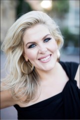 Mezzo-soprano Ellen Malone