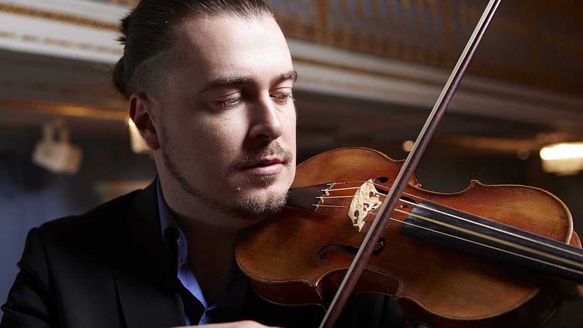 Baroque Violinist Has More Than One String To His Bow