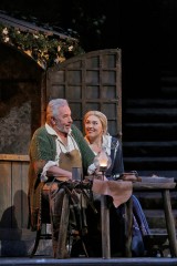 James Morris as Hans Sachs and Annette Dasch as Eva in Wagner's Die Meistersinger von Nürnberg. Photo: Ken Howard/Metropolitan Opera 