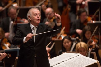 Daniel Barenboim. Image Holger Kettner