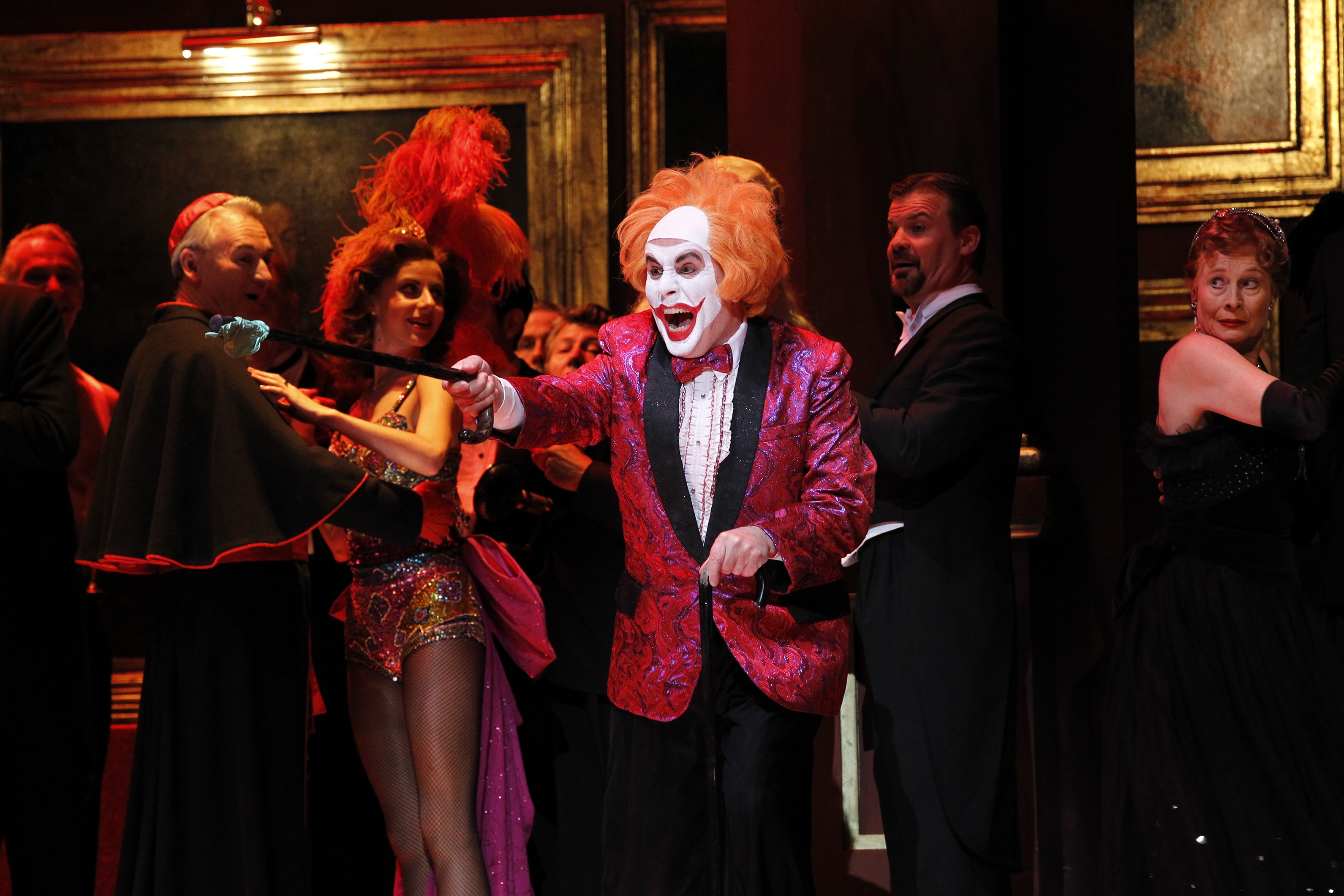 Opera Australia Revives Moshinsky’s ‘Rigoletto’