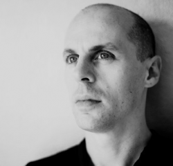 Pianist Julien Quentin (Image © Julien Mignot)