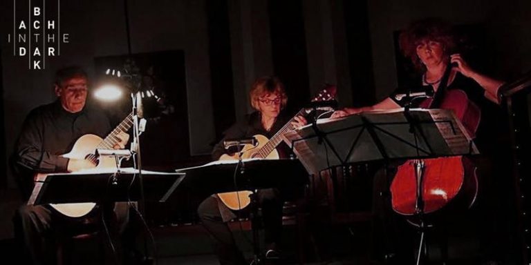 Bach In The Dark – Cello And Guitars Online