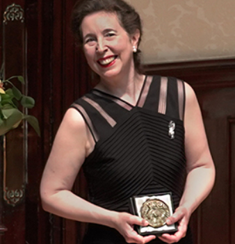 Angela Hewitt Wins Wigmore Medal