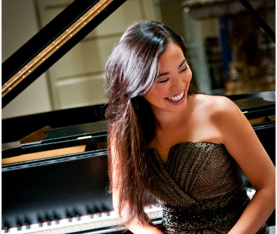 Andrea Lam Performs Mozart